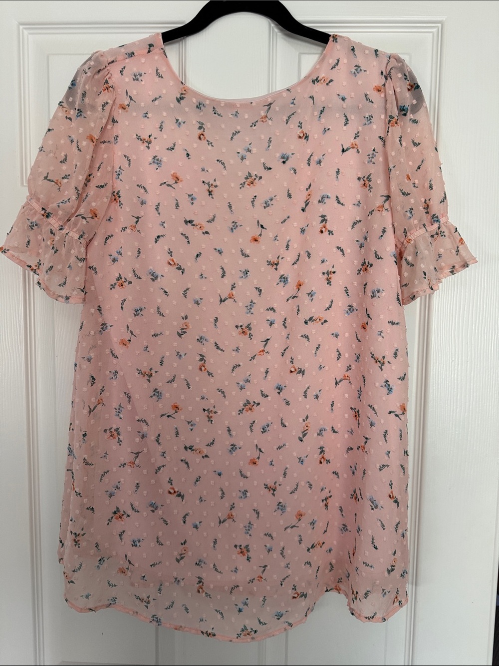 Light Pink Floral Ruffle-Sleeve Blouse - Picture 4 of 4
